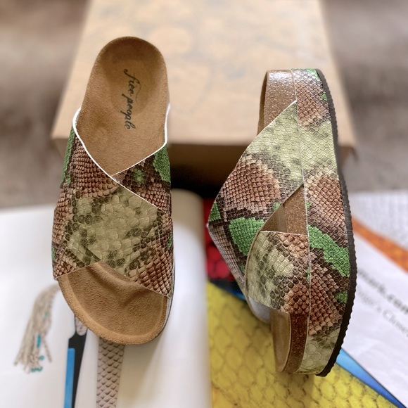 Free People Sidelines Flatform Sandals - Picture 8 of 13